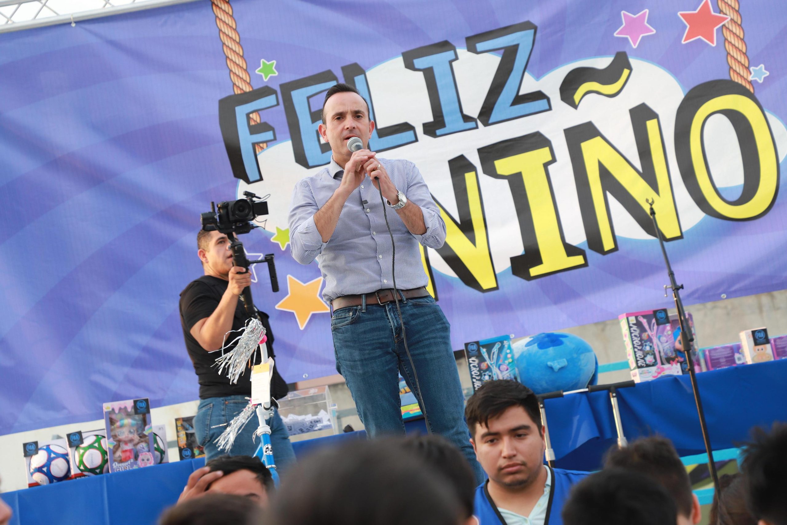 Carlos de la Fuente expresó que el festejo tuvo la finalidad de brindar alegría y momentos especiales a los niños y sus familias, fomentando la convivencia, el entretenimiento sano y el sentido de comunidad.