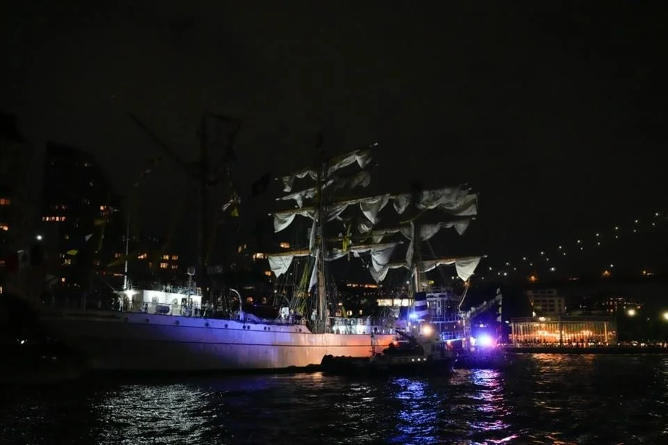 Piloto de Nueva York maniobraba el buque Cuauhtémoc durante accidente que dejó dos cadetes muertos