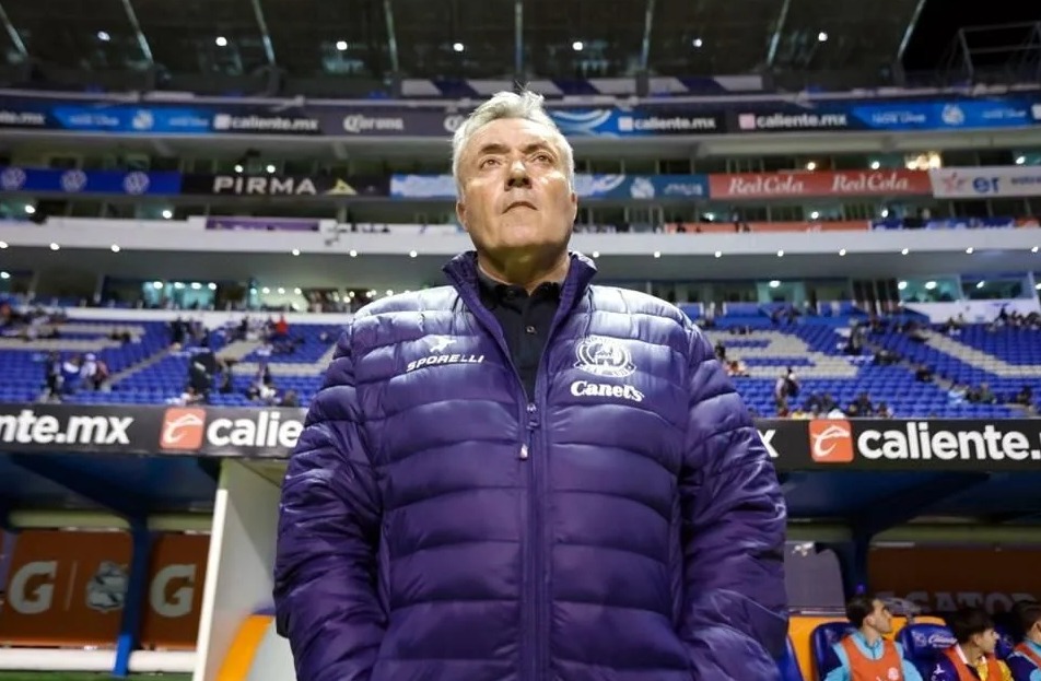 Domènec Torrent es nuevo técnico de Rayados