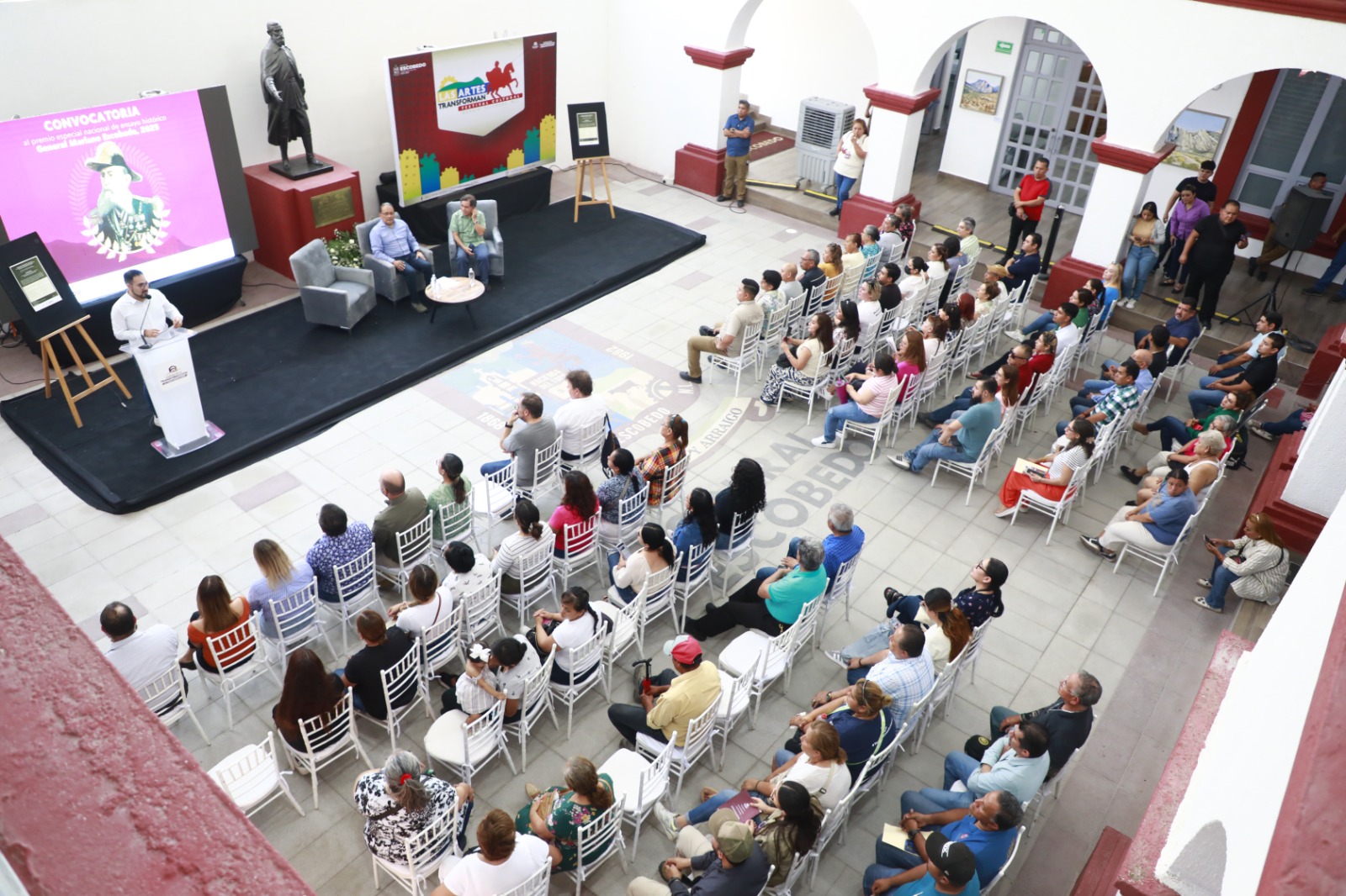 Esta convocatoria será una plataforma para historiadores y ensayistas interesados en ofrecer nuevas lecturas sobre el legado del héroe nacional.
