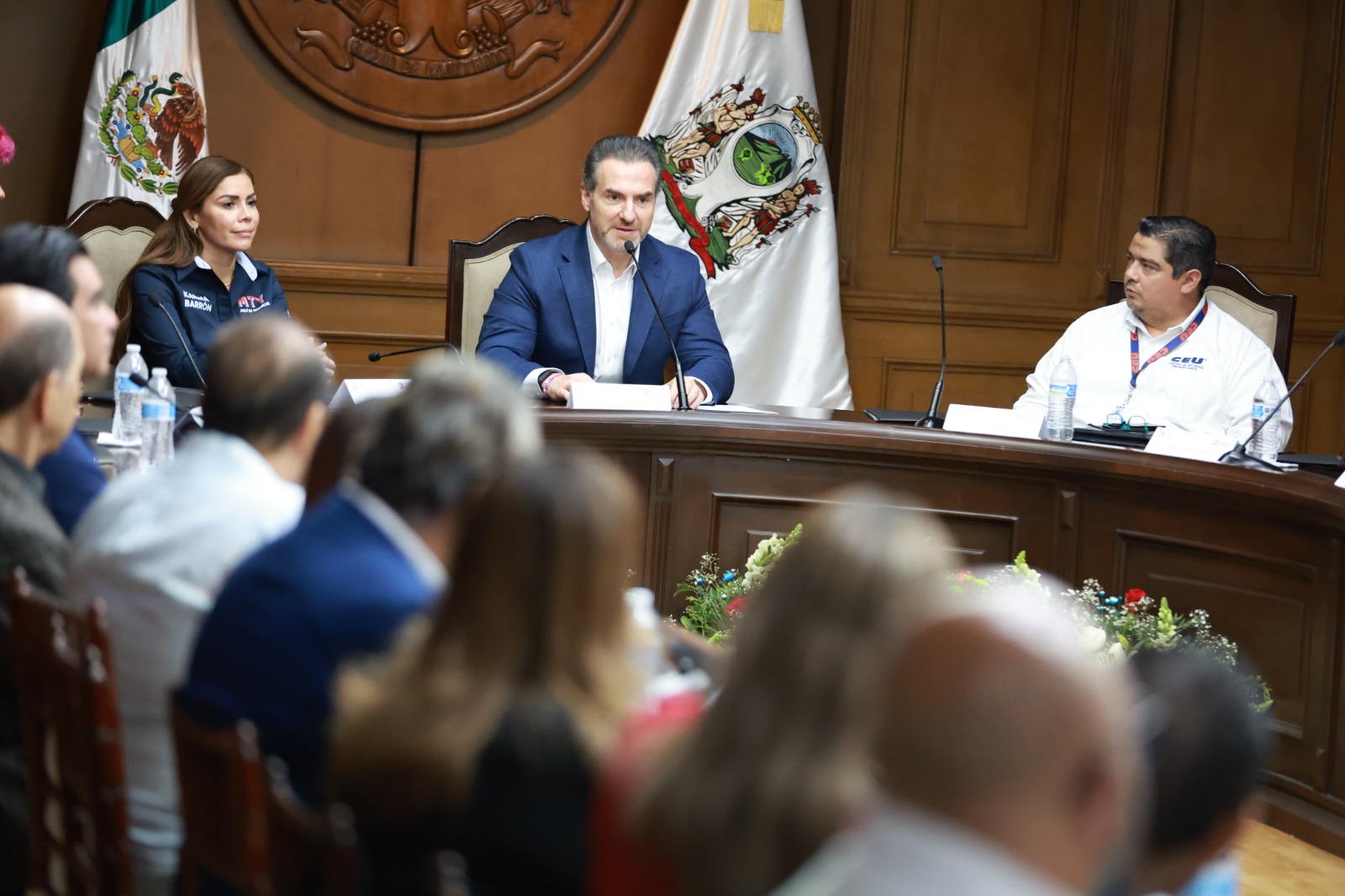 en el marco de esta iniciativa, se llevará a cabo la Primera Feria Municipal de Becas en mayo, en el Palacio Municipal. Este evento servirá como un espacio para que los jóvenes puedan conocer la oferta educativa disponible y recibir orientación personalizada.