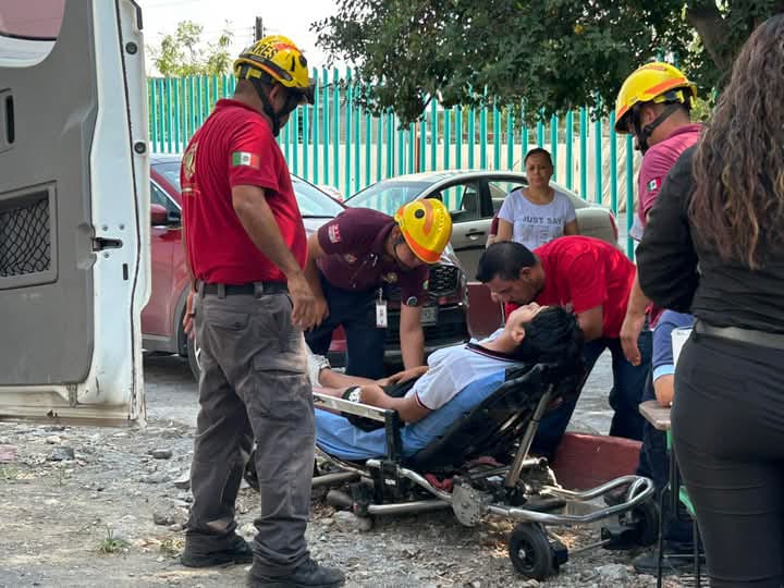Las autoridades emitieron recomendaciones a padres y estudiantes para evitar nuevas afectaciones por el calor extremo.