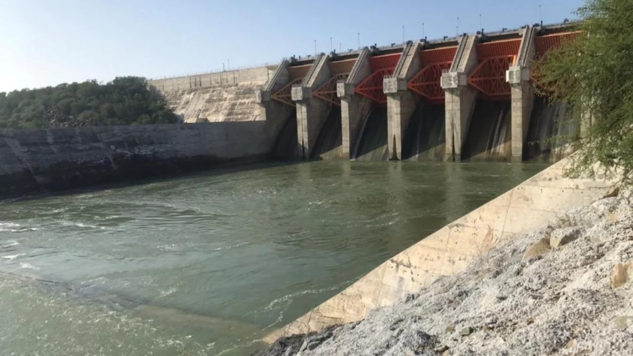 Las lluvias registradas durante la jornada del miércoles 21 de mayo tuvieron un impacto positivo en los niveles de almacenamiento de agua en las principales presas de Nuevo León