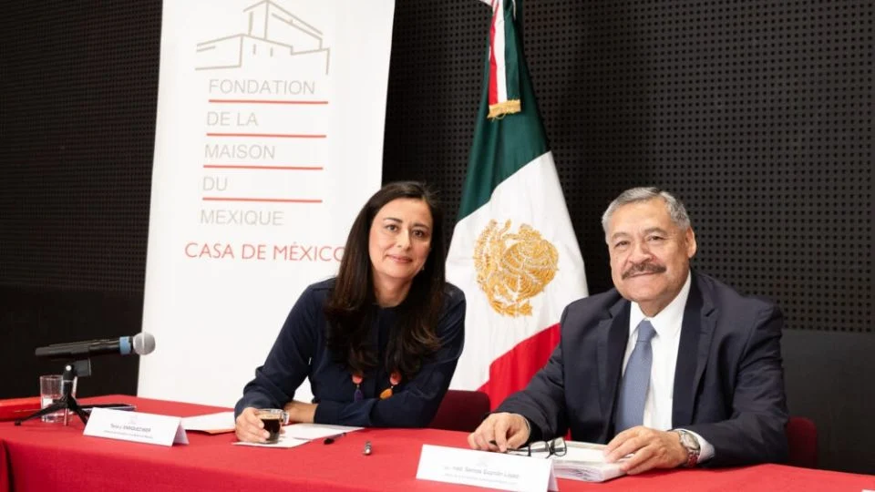 El acto contó con la presencia de la Embajadora de México en Francia, Blanca Elena Jiménez Cisneros, y del Cónsul General de Francia en Monterrey, Guillaume Pierre.