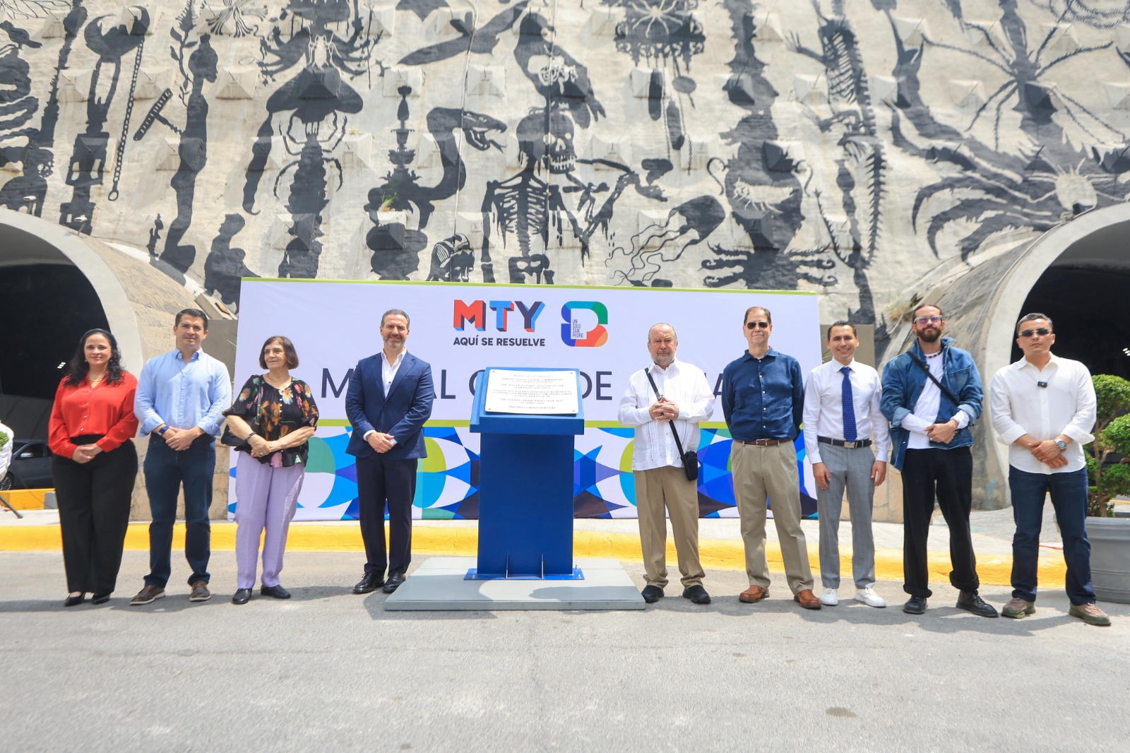Durante su intervención, el edil regiomontano agradeció al alcalde Fernández Garza por mantener una actitud de colaboración, especialmente en torno a las interconexiones que se han venido trabajando recientemente en términos de movilidad metropolitana.