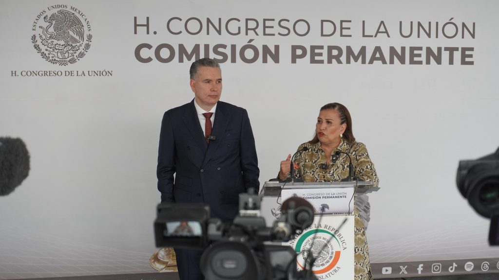 Pese a que el Senado de la República se encuentra en receso legislativo, Waldo Fernández y Judith Díaz siguen trabajando por el bienestar y seguridad de Nuevo León y México.