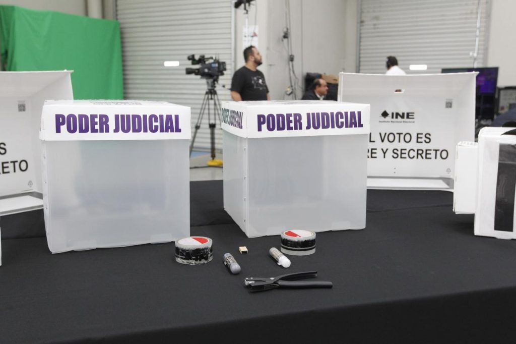 El Instituto Nacional Electoral (INE) ha indicado que el cómputo de los votos tomará más tiempo de lo habitual debido al elevado número de candidaturas y la complejidad de las boletas