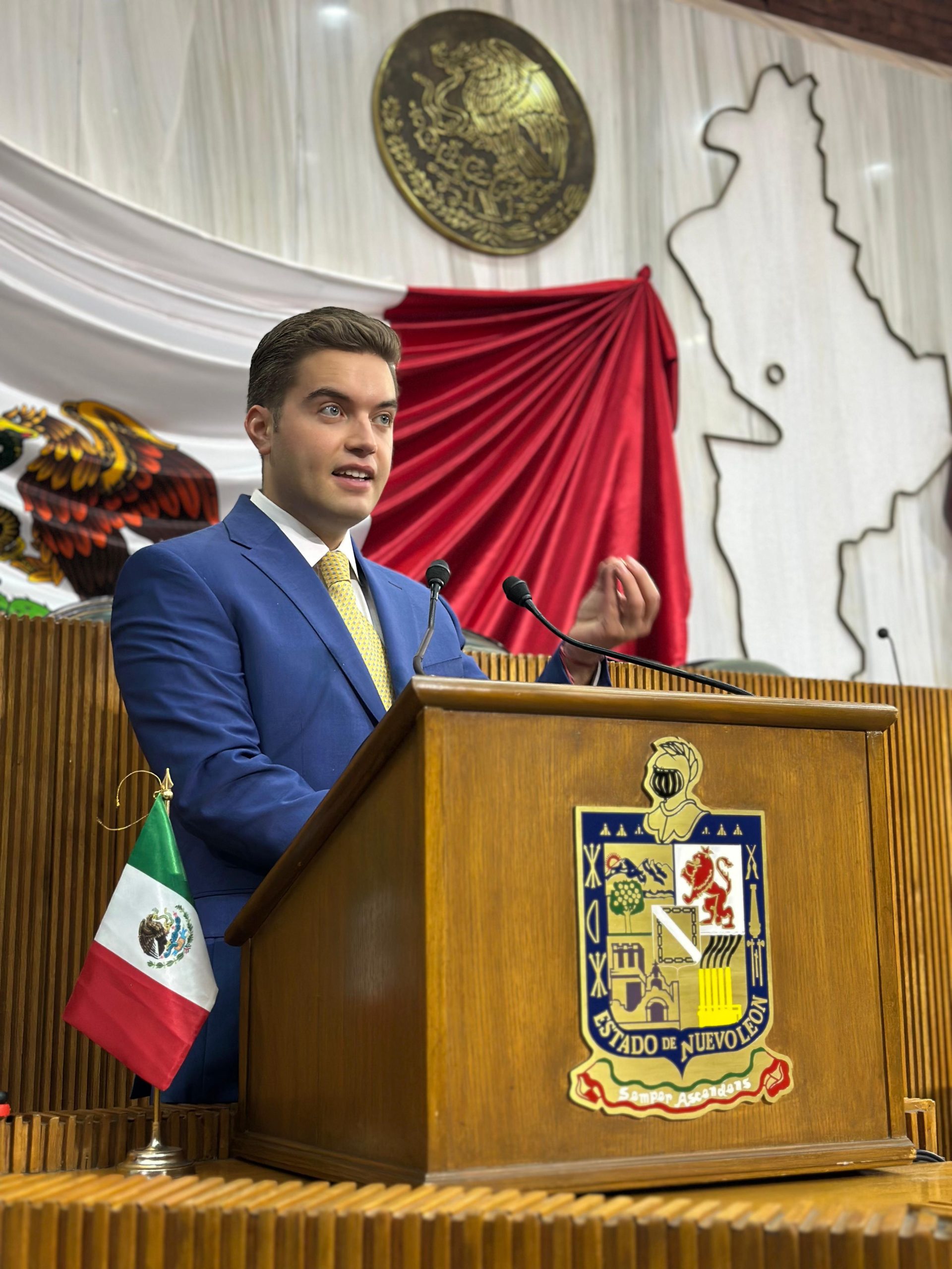 Jesús Elizondo subrayó que el crecimiento urbano debe darse con responsabilidad y con estricto apego a las leyes de desarrollo urbano y ordenamiento territorial, tanto a nivel estatal como federal.