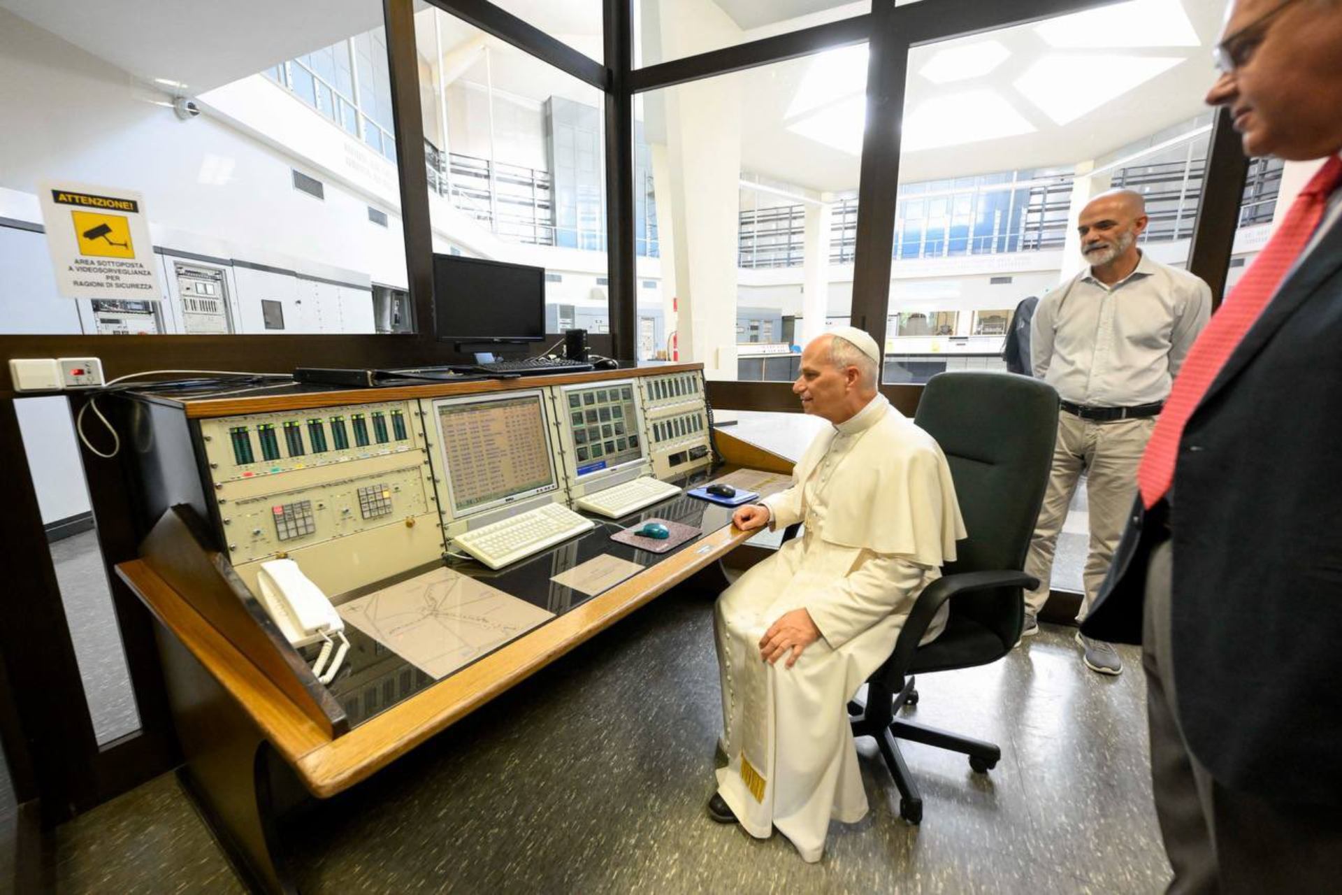 León XIV reafirmó el compromiso de la Santa Sede con el cuidado del planeta, siguiendo el legado del papa Francisco, y expresó su esperanza de que el Vaticano sirva como ejemplo global frente a los desafíos del cambio climático.