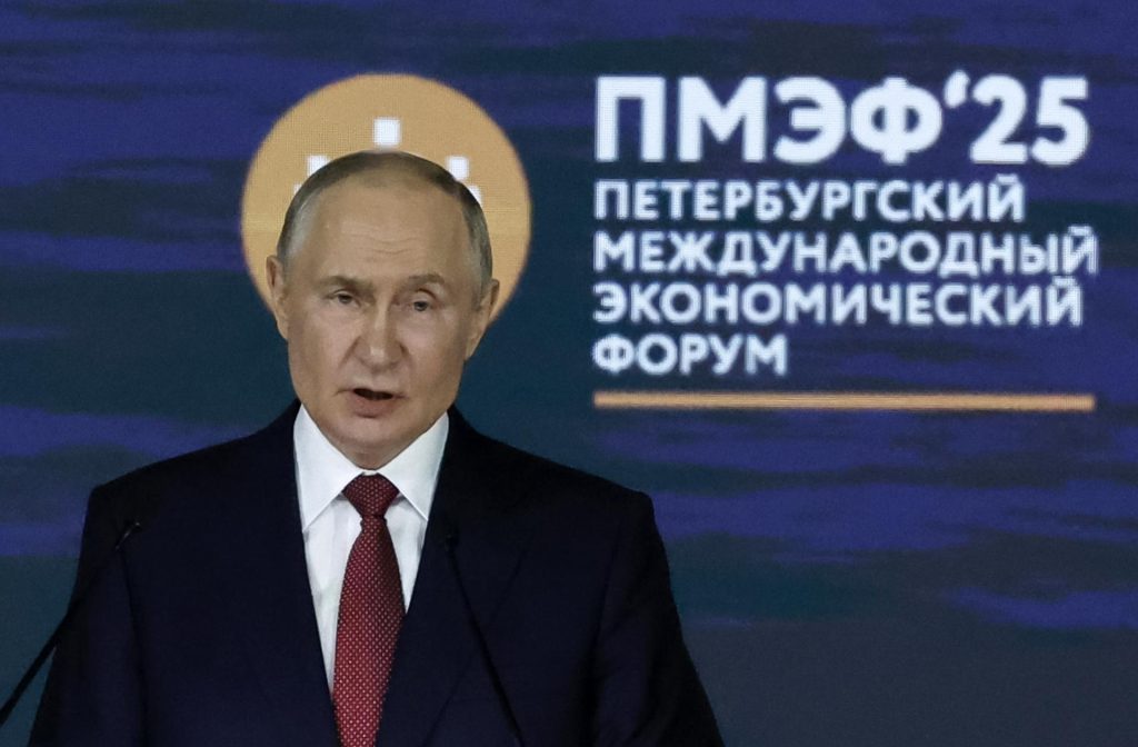 En un tono desafiante, el mandatario ruso proclamó: “Toda Ucrania es nuestra”, al tiempo que recalcó que los pueblos ruso y ucraniano son uno solo.